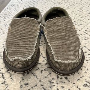 Men’s Sanuk size 10
